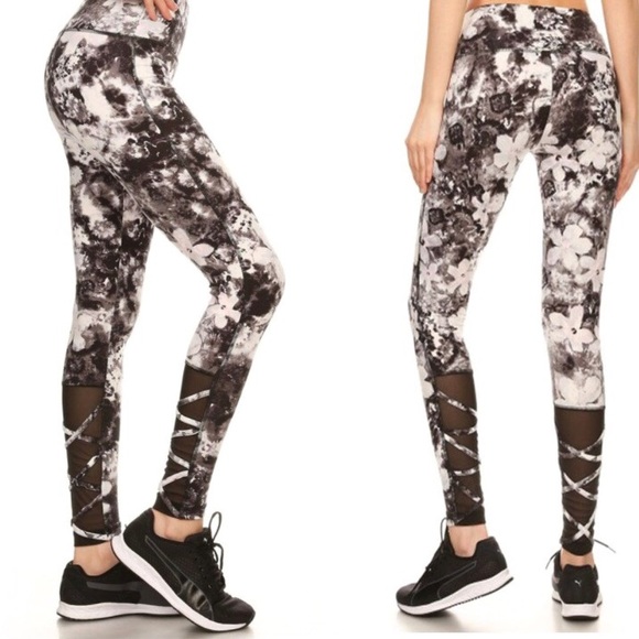 NWT Buttery Soft Black Grey White Floral Leggings Mesh Detail - Picture 1 of 10